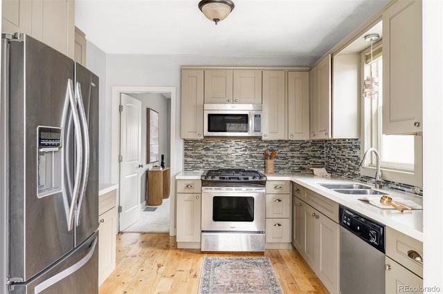 3310 S Emerson Street, Englewood, CO 80113