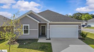 146 Vickery Road, Woodruff, SC 29388