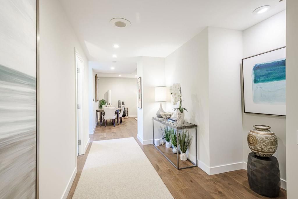 20 W 3rd Avenue 202, San Mateo, CA 94402