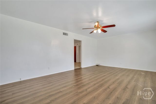 321 Byck Avenue, Garden City, GA 31408
