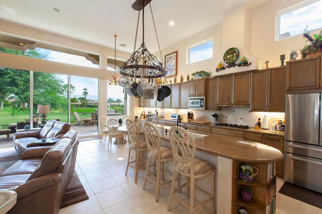 79090 ViA Corta, La Quinta, CA 92253