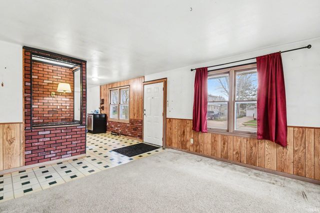 2510 Normandy Drive, Mishawaka, IN 46545