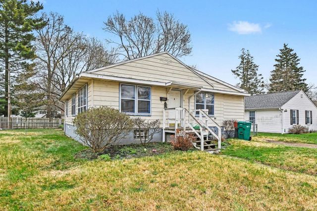 2510 Normandy Drive, Mishawaka, IN 46545