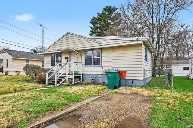 2510 Normandy Drive, Mishawaka, IN 46545