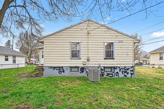 2510 Normandy Drive, Mishawaka, IN 46545