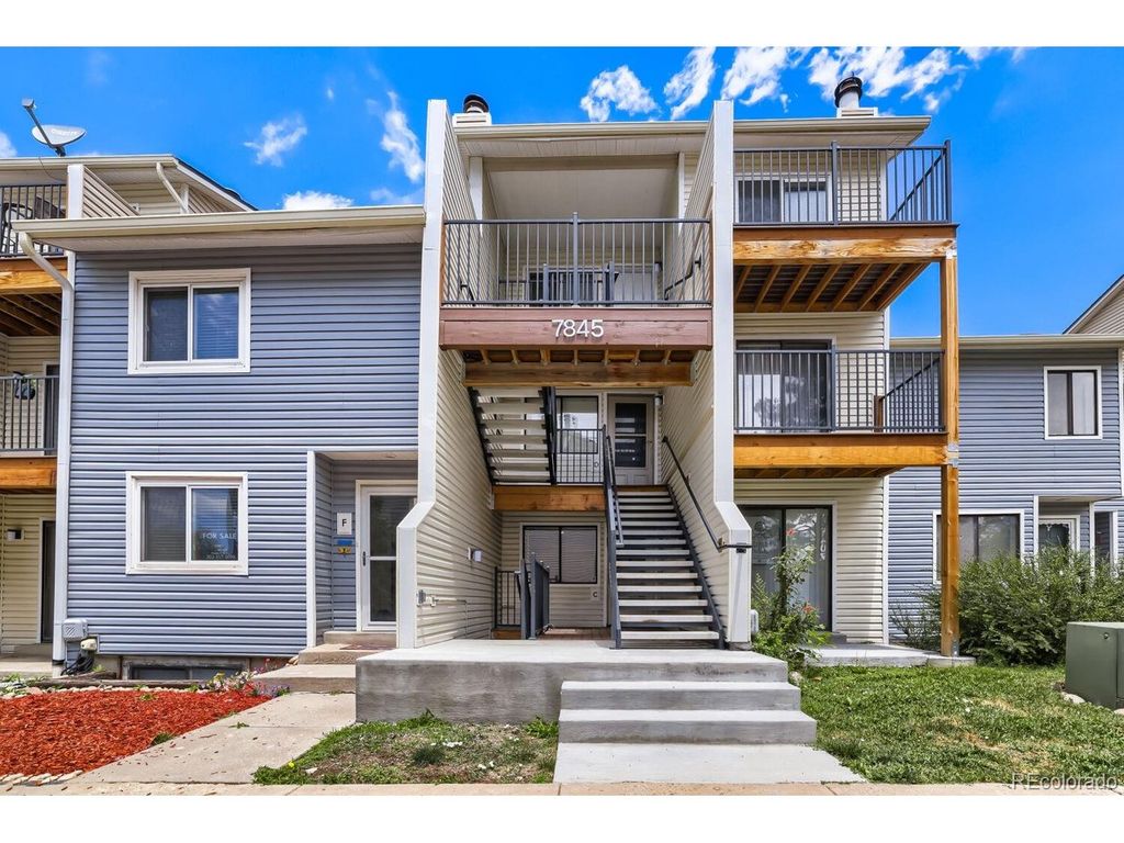 7845 Barbara Ann Dr c, Arvada, CO 80004