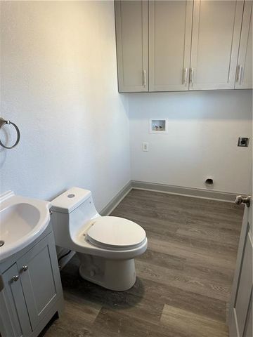 5414 Brooklyn Avenue, Kansas City, MO 64130