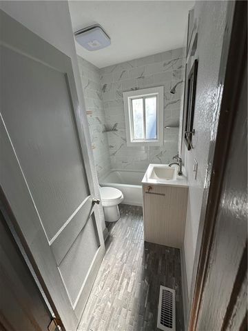 5414 Brooklyn Avenue, Kansas City, MO 64130