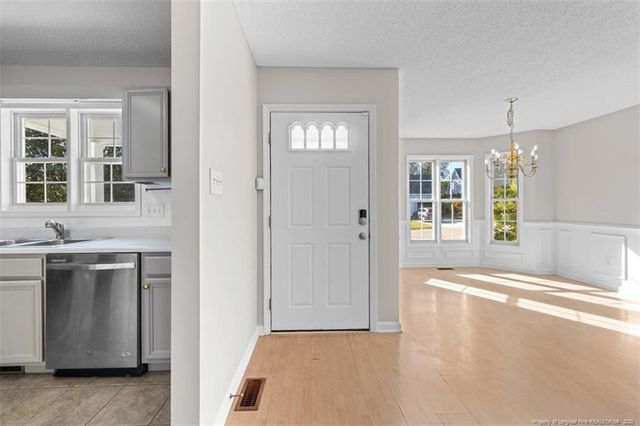 2831 Franzia Drive, Fayetteville, NC 28306