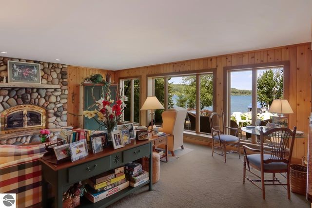 4537 E Duck Lake Road, Lake Leelanau, MI 49653