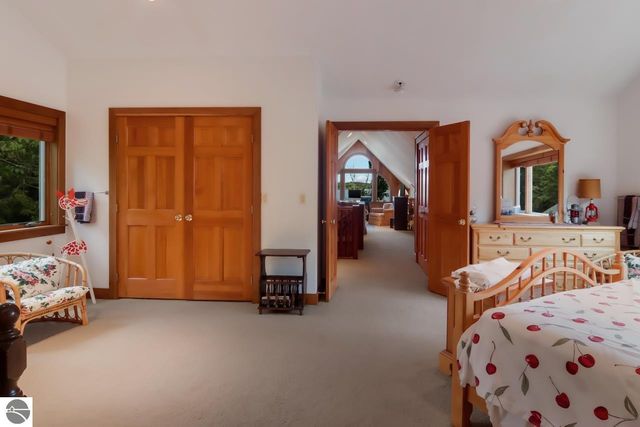 4537 E Duck Lake Road, Lake Leelanau, MI 49653