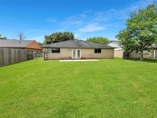 12019 New Brunswick Drive, Houston, TX 77089