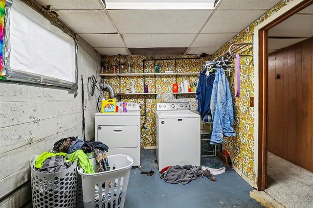 117 N Apple Street, Hart, MI 49420