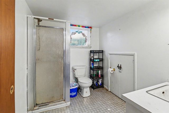 117 N Apple Street, Hart, MI 49420