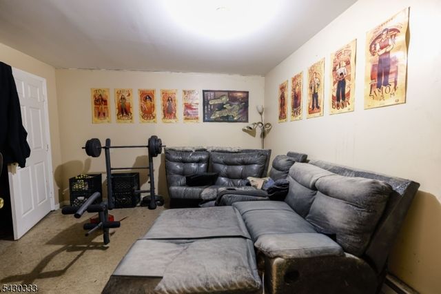 289 S 7Th St, Newark City, NJ 07103