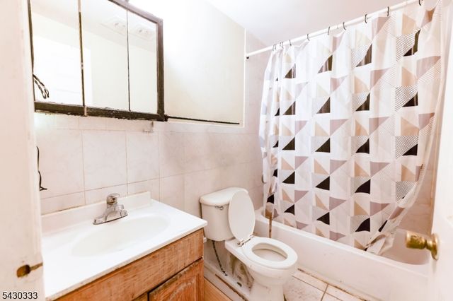 289 S 7Th St, Newark City, NJ 07103