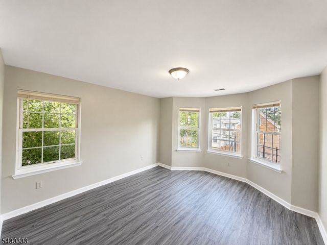 289 S 7Th St, Newark City, NJ 07103