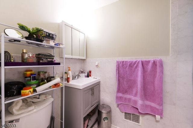 289 S 7Th St, Newark City, NJ 07103