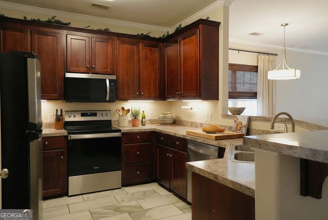 198 Chapel Lake, Savannah, GA 31419