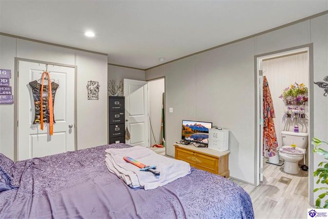 22 Cedar Hill Drive, Elizabethtown, KY 42701