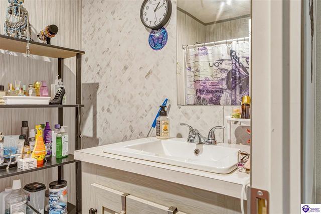 22 Cedar Hill Drive, Elizabethtown, KY 42701