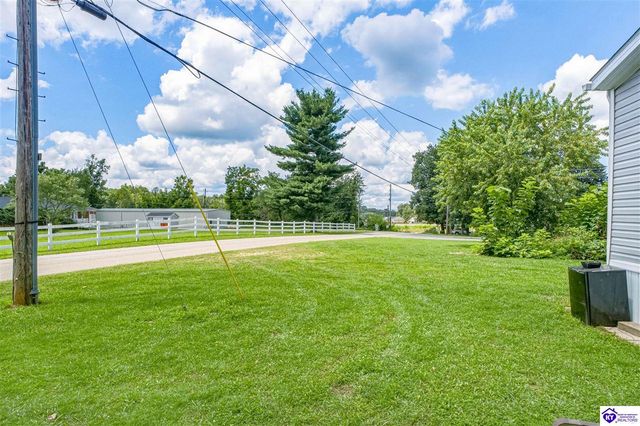 22 Cedar Hill Drive, Elizabethtown, KY 42701