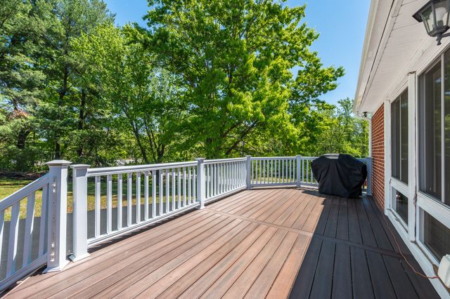 1659 Shady Knoll AVE, Bedford, VA 24523