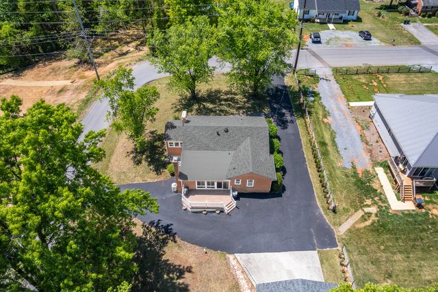 1659 Shady Knoll AVE, Bedford, VA 24523