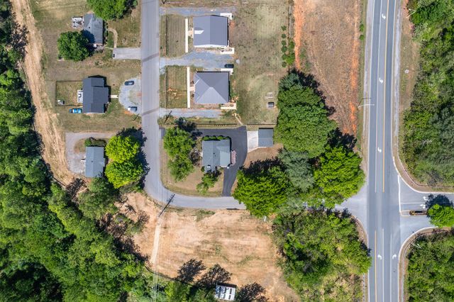 1659 Shady Knoll AVE, Bedford, VA 24523