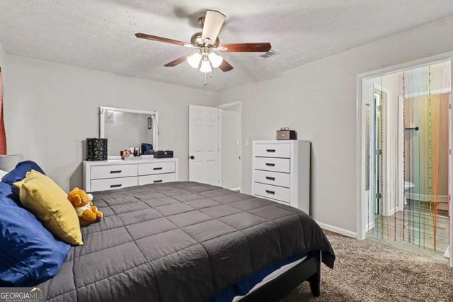 632 Woodknoll Court, Jonesboro, GA 30238