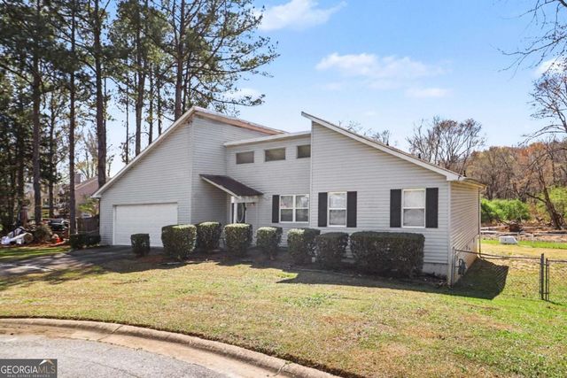 632 Woodknoll Court, Jonesboro, GA 30238