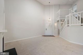 7034 ELLINGHAM CIR #F, Alexandria, VA 22315