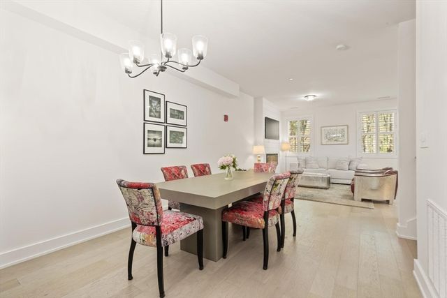 300 Albion Rd 302, Bedford, MA 01730