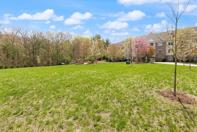 300 Albion Rd 302, Bedford, MA 01730