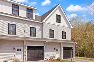 300 Albion Rd 302, Bedford, MA 01730