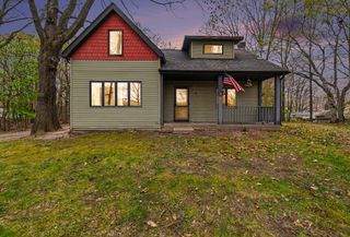811 N Washington Avenue, Ludington, MI 49431