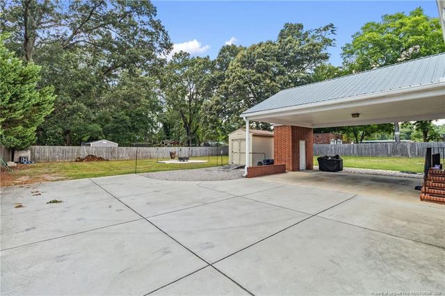 407 N Main Street Street, Raeford, NC 28376