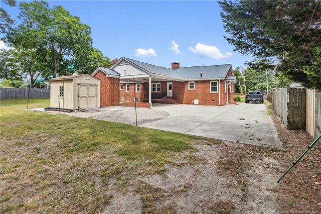 407 N Main Street Street, Raeford, NC 28376