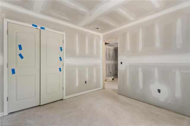 113 Barlow Circle, Winston-salem, NC 27105