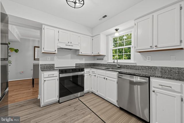 6615 COUGAR CT, Waldorf, MD 20603