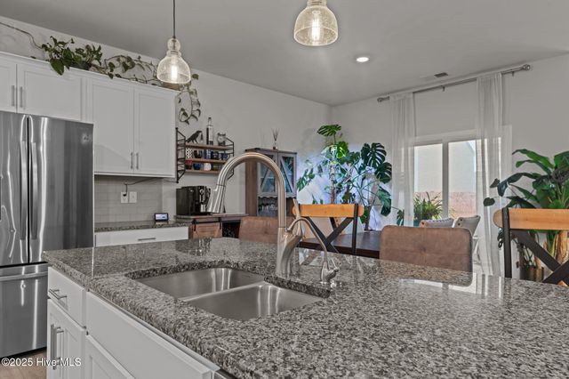 410 Isabelle Street, New Bern, NC 28560