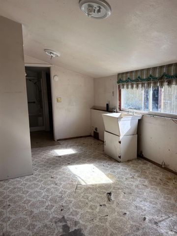 1005 Poplar Rd, Vacaville, CA 95687