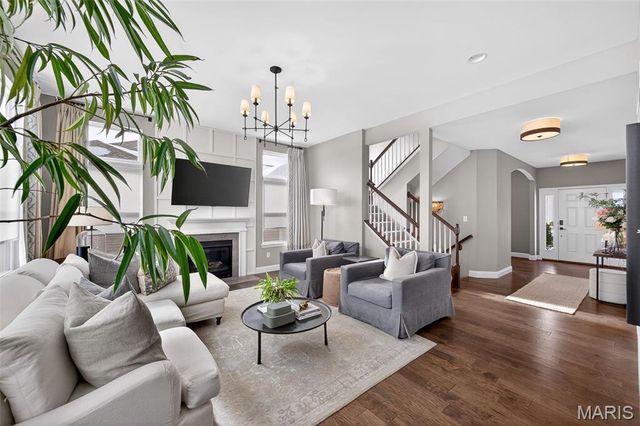 904 Colebrook Court, Lake St Louis, MO 63367