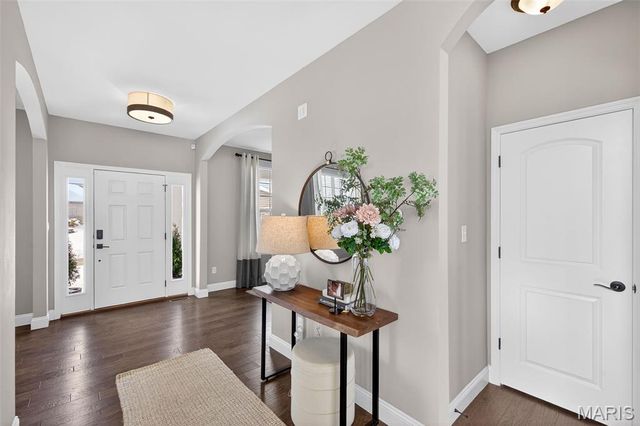 904 Colebrook Court, Lake St Louis, MO 63367