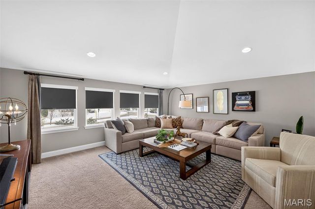 904 Colebrook Court, Lake St Louis, MO 63367