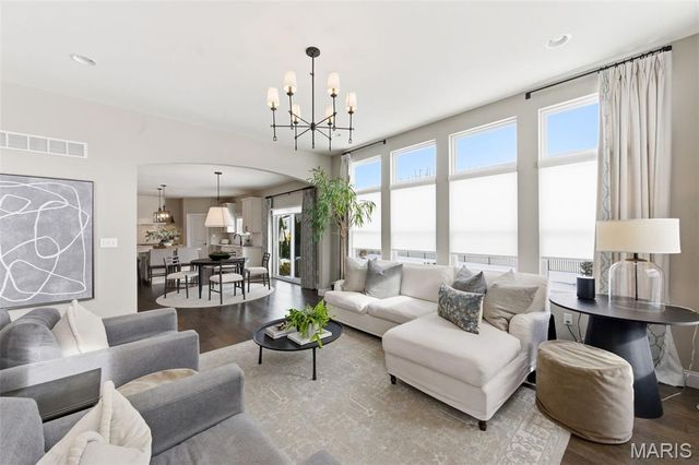 904 Colebrook Court, Lake St Louis, MO 63367