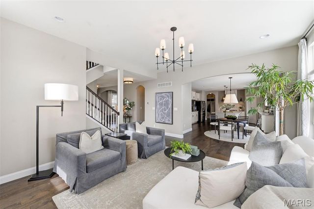 904 Colebrook Court, Lake St Louis, MO 63367