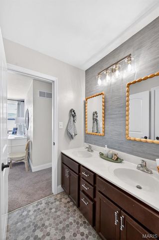 904 Colebrook Court, Lake St Louis, MO 63367