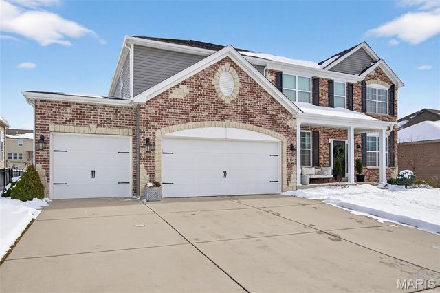 904 Colebrook Court, Lake St Louis, MO 63367