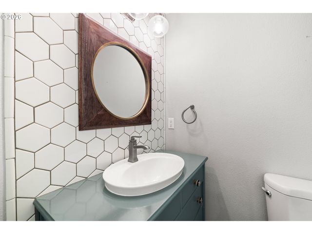 15350 Sw FIRTREE Dr, Portland, OR 97223